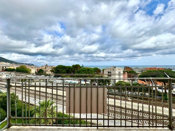 appartamento in vendita a Varazze