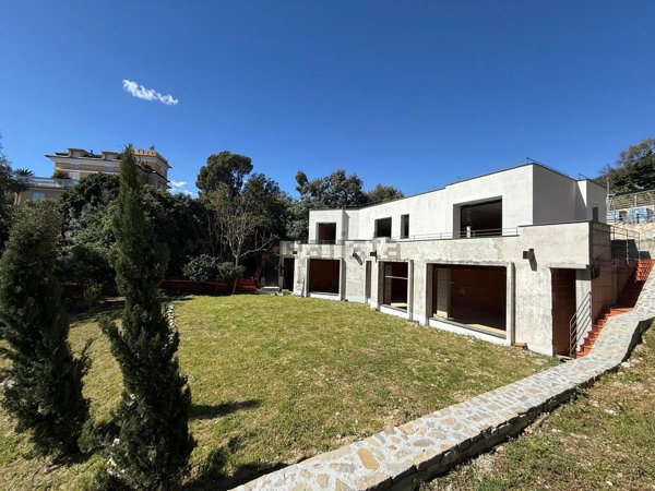 casa indipendente in vendita a Varazze