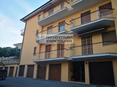 locale di sgombero in vendita a Varazze