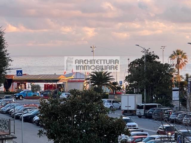appartamento in vendita a Varazze