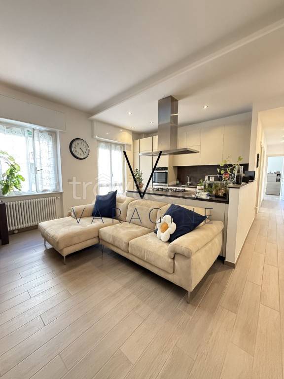 appartamento in vendita a Varazze