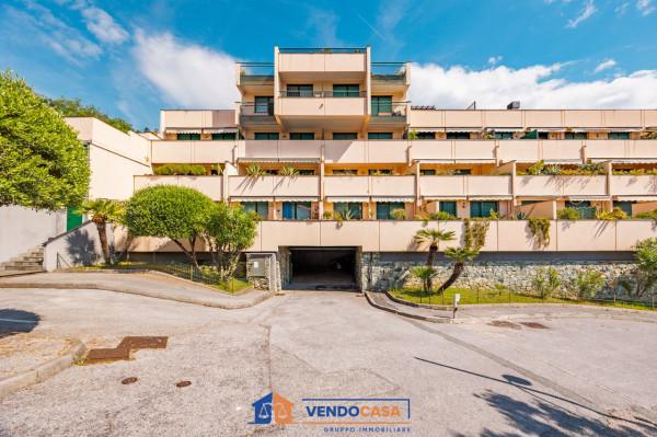 negozio in vendita a Varazze