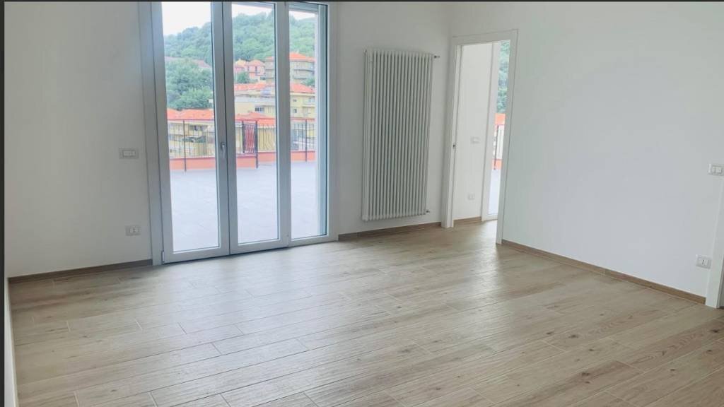 appartamento in vendita a Varazze in zona Cantalupo