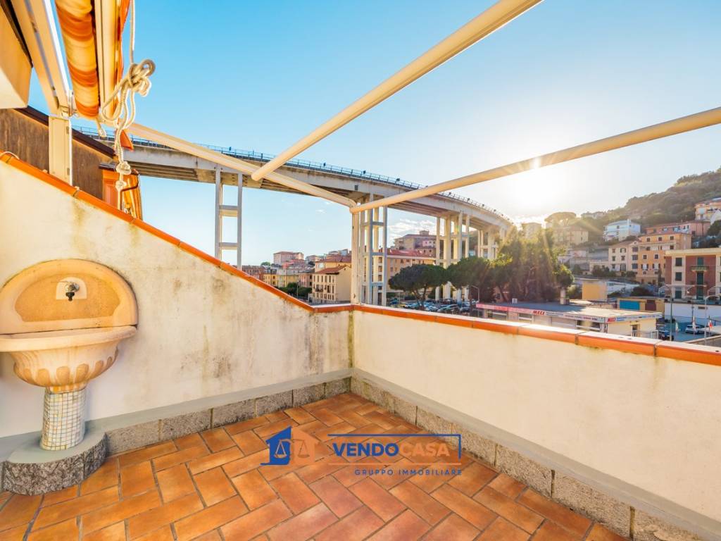 appartamento in vendita a Varazze