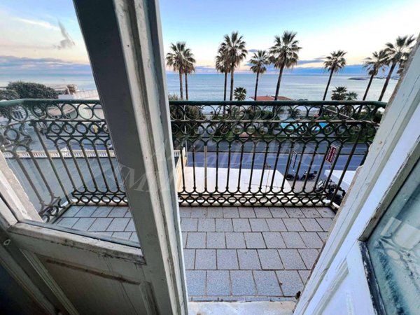 appartamento in vendita a Varazze