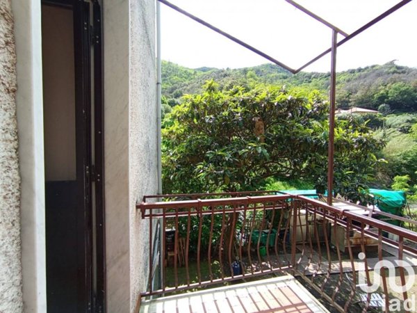 appartamento in vendita a Varazze in zona Pero