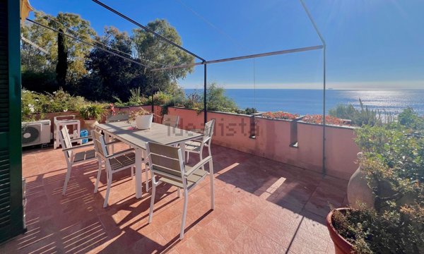 appartamento in vendita a Varazze