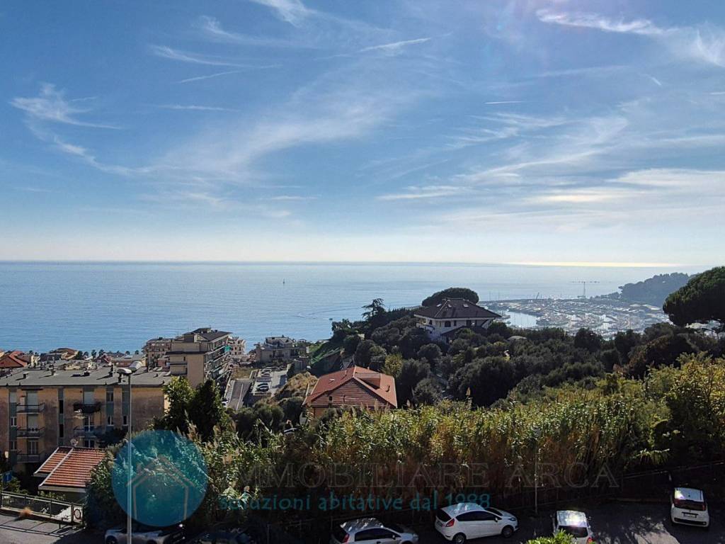 appartamento in vendita a Varazze