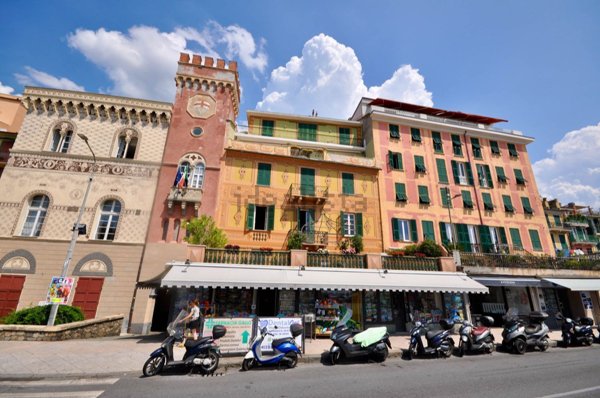 appartamento in vendita a Varazze