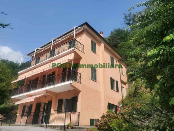 appartamento in vendita a Varazze in zona Alpicella