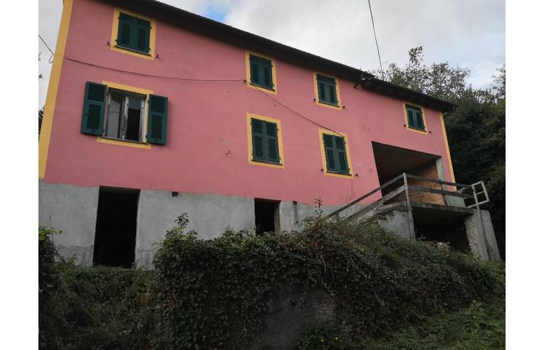 casa indipendente in vendita a Varazze in zona Alpicella