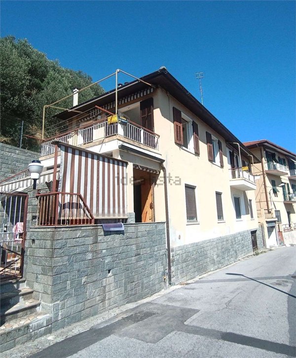 appartamento in vendita a Varazze
