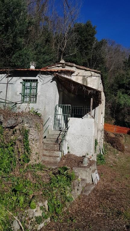 casa indipendente in vendita a Varazze in zona Pero