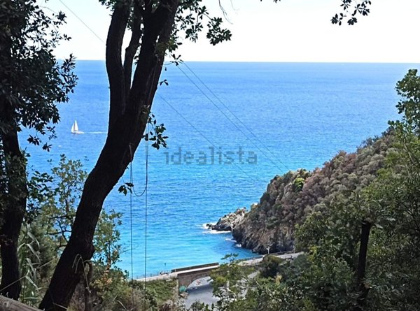 appartamento in vendita a Varazze