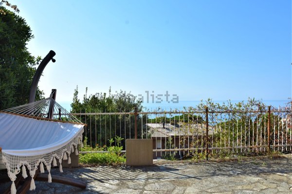 appartamento in vendita a Varazze