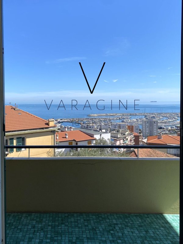 appartamento in vendita a Varazze