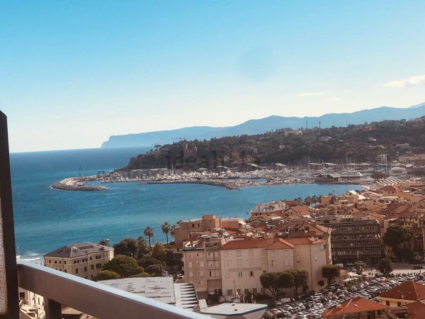 appartamento in vendita a Varazze