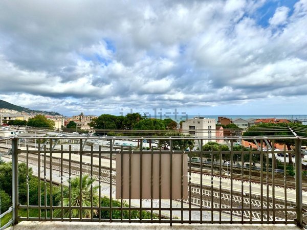 appartamento in vendita a Varazze