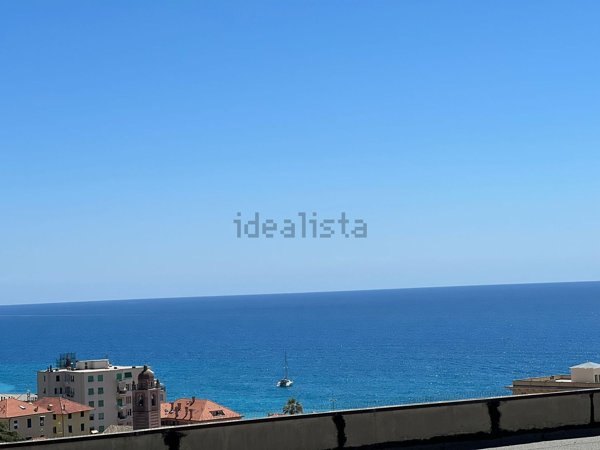 appartamento in vendita a Varazze