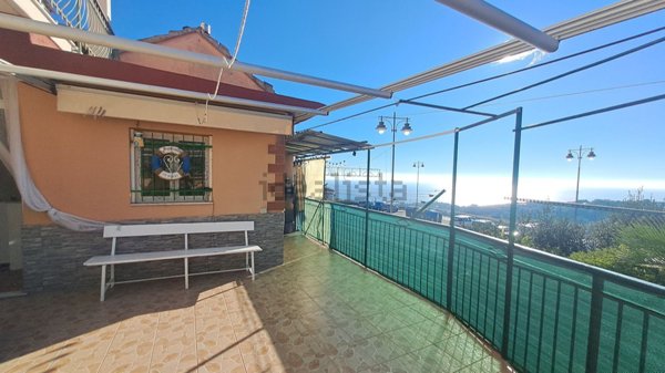 appartamento in vendita a Varazze in zona Castagnabuona