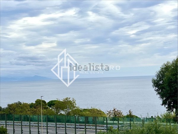 appartamento in vendita a Varazze