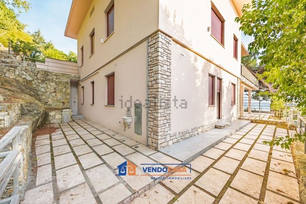 appartamento in vendita a Varazze