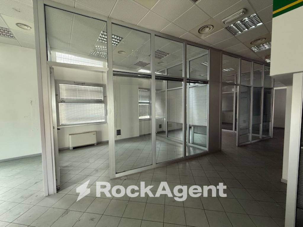 negozio in vendita a Varazze