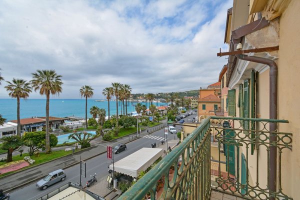 appartamento in vendita a Varazze