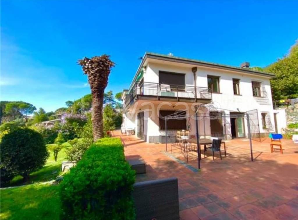 casa indipendente in vendita a Varazze