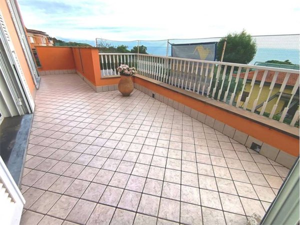 appartamento in vendita a Varazze