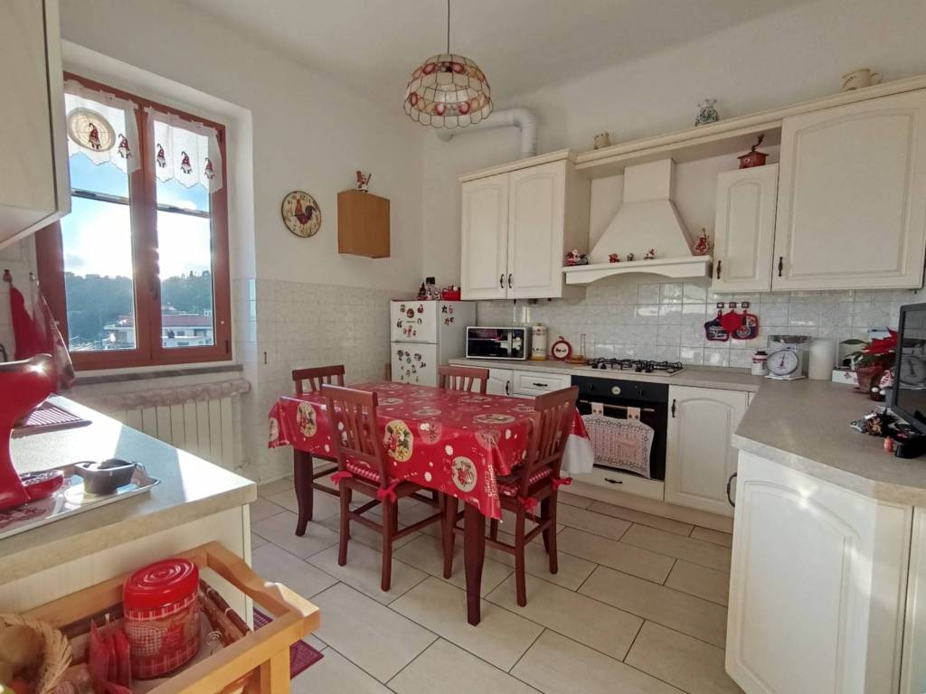 appartamento in vendita a Varazze