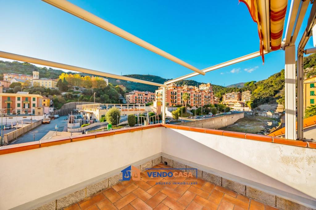 appartamento in vendita a Varazze