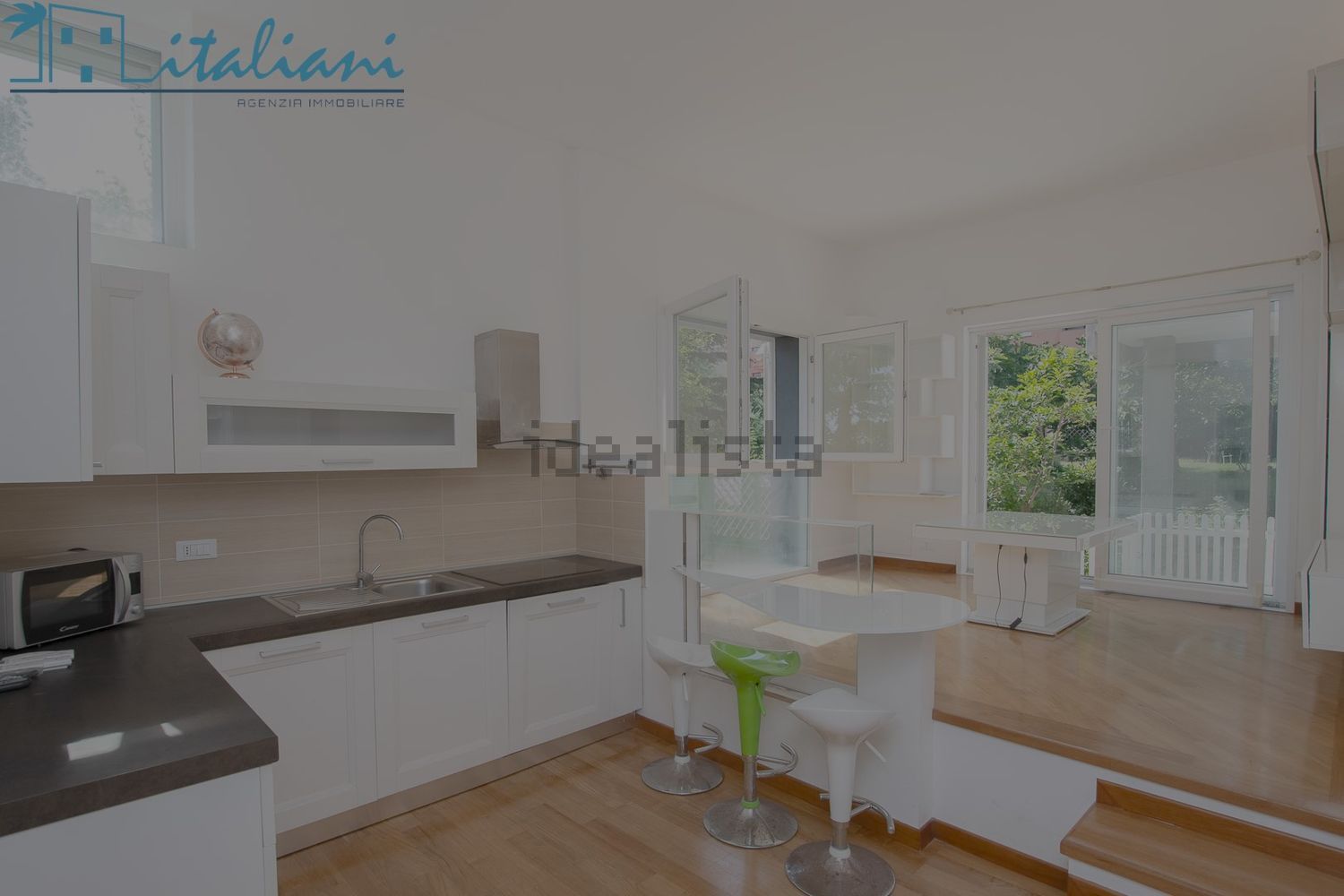 appartamento in vendita a Varazze