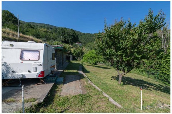 terreno agricolo in vendita a Varazze in zona Alpicella