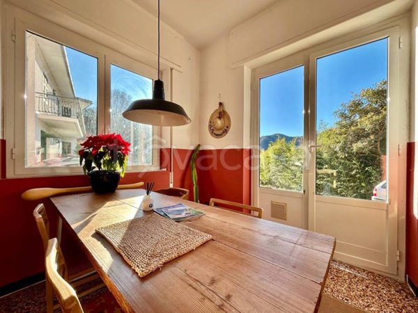 appartamento in vendita a Varazze in zona Pero