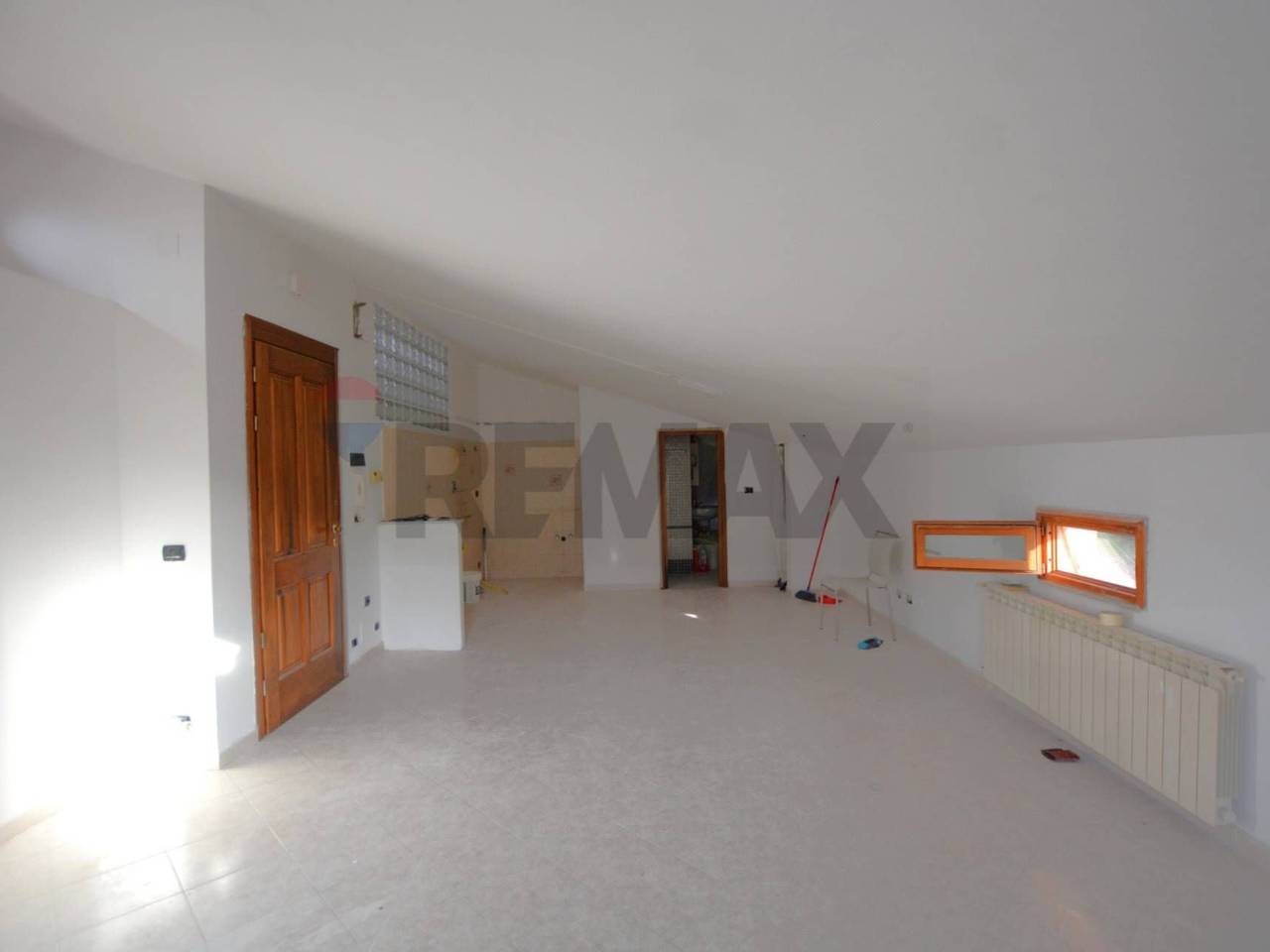 appartamento in vendita a Varazze in zona Pero