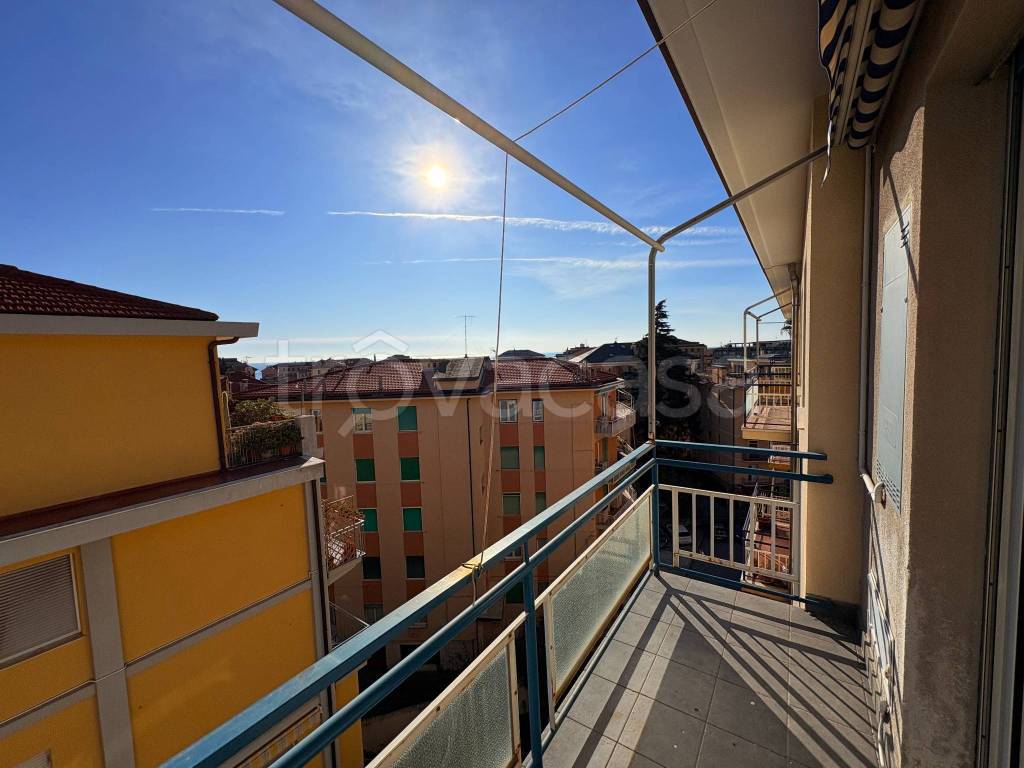 appartamento in vendita a Varazze