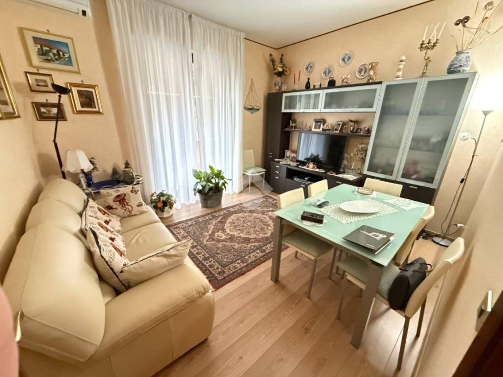 appartamento in vendita a Varazze