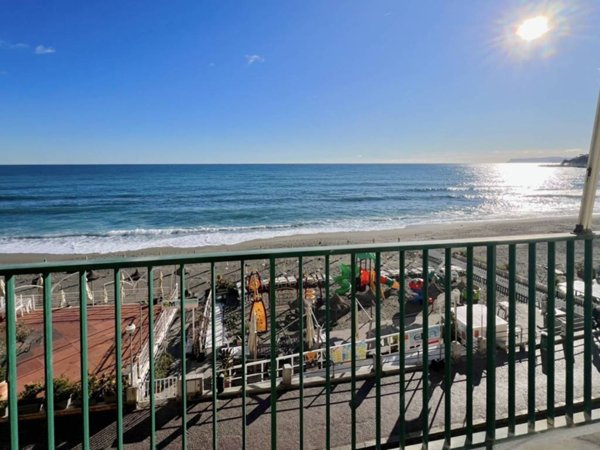 appartamento in vendita a Varazze