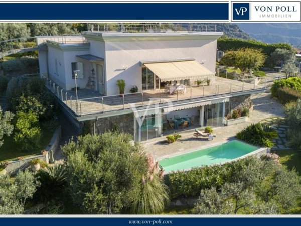 casa indipendente in vendita a Varazze in zona Castagnabuona