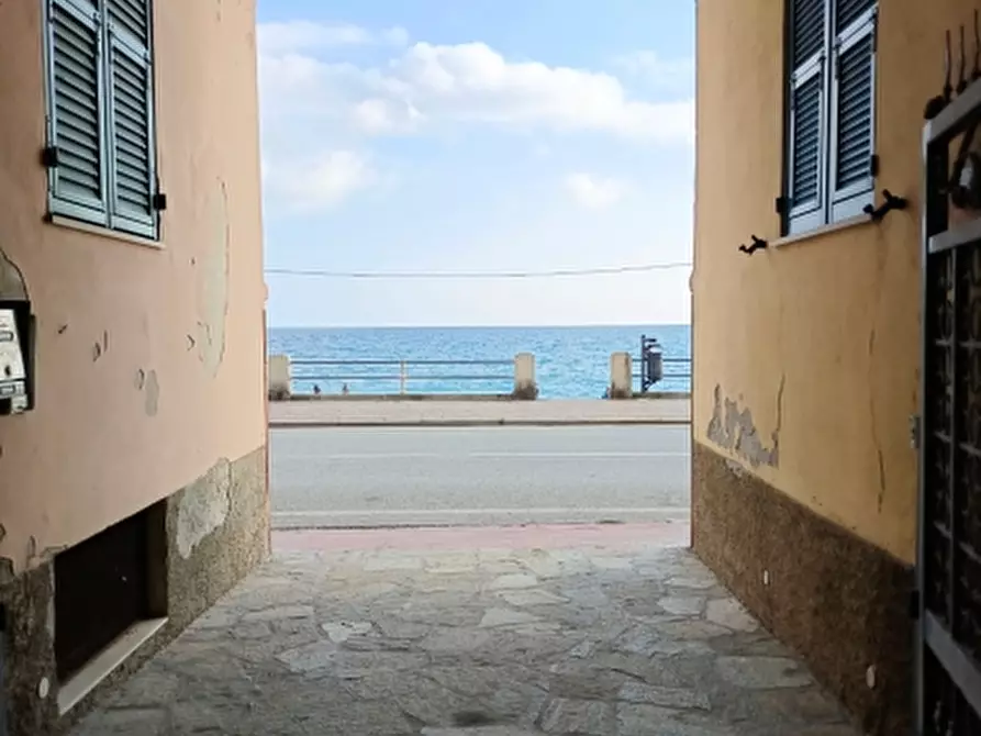 appartamento in vendita a Varazze