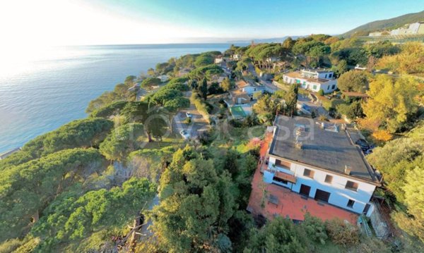 appartamento in vendita a Varazze