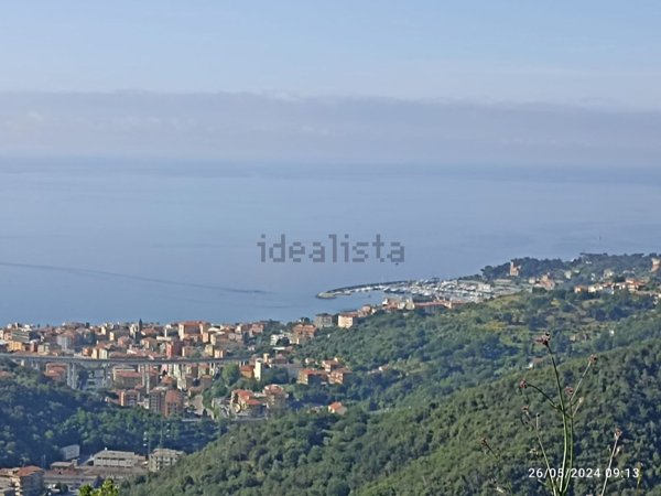 casa indipendente in vendita a Varazze in zona Casanova