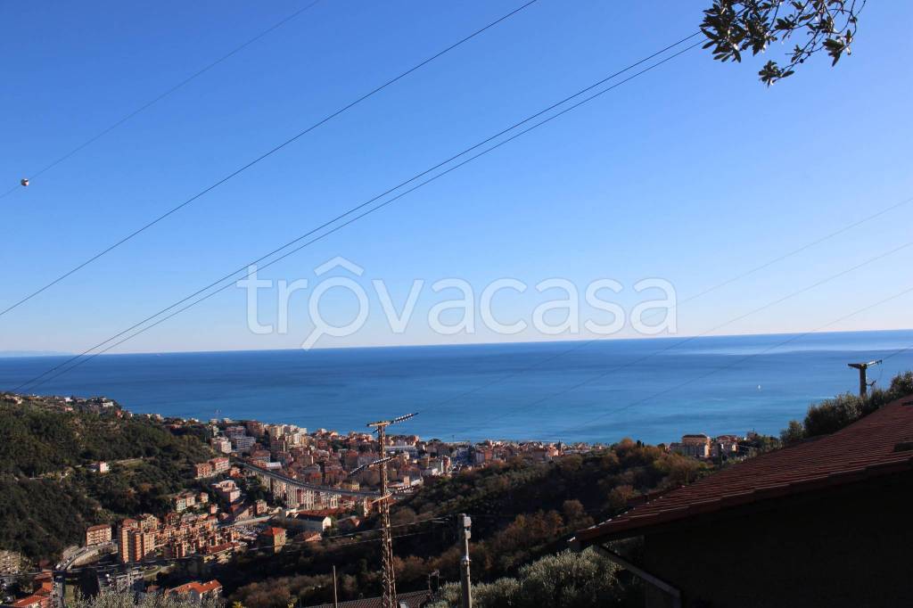 casa indipendente in vendita a Varazze in zona Cantalupo