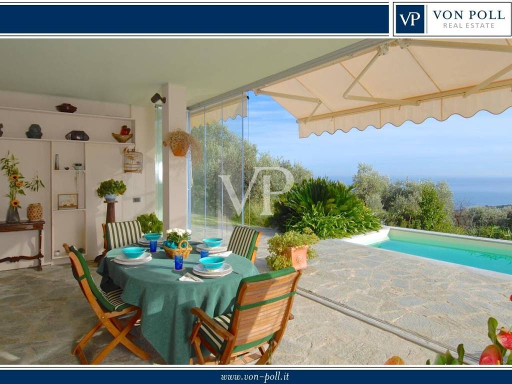 casa indipendente in vendita a Varazze in zona Castagnabuona