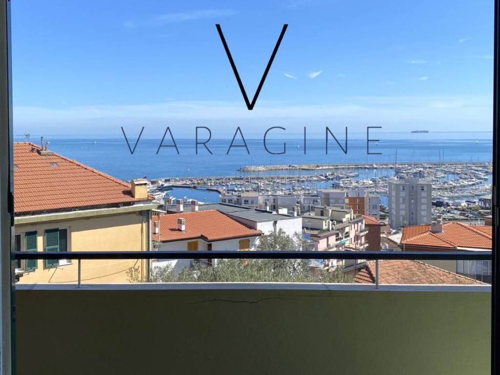 appartamento in vendita a Varazze
