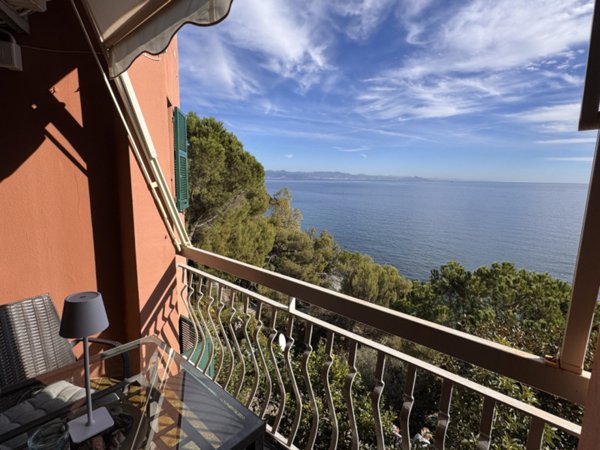 appartamento in vendita a Varazze