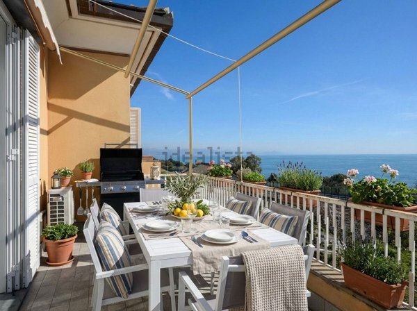 appartamento in vendita a Varazze