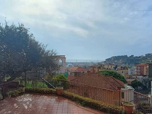 appartamento in vendita a Varazze