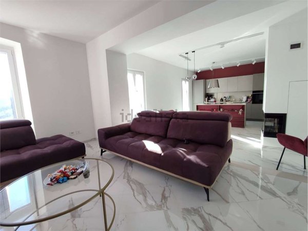 appartamento in vendita a Varazze in zona Alpicella